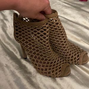 gucci caged ankle bootie heels ; open toe size 39